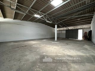 For rent warehouse in Mueang Samut Prakan, Samut Prakan