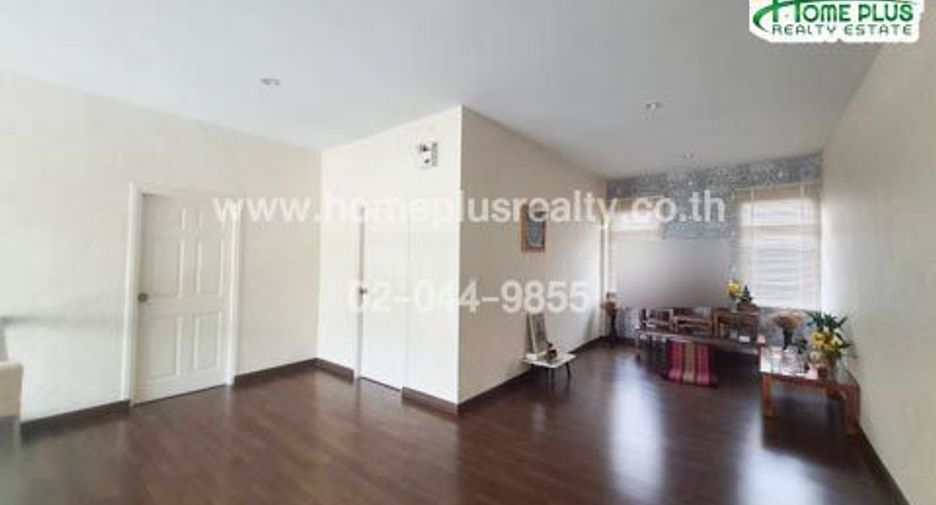 À vendre 5 chambres maison à Mueang Pathum Thani, Pathum Thani