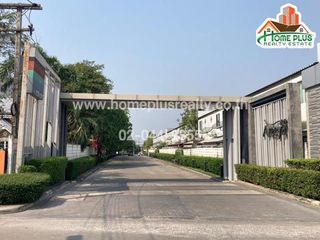 For sale 5 bed house in Khlong Luang, Pathum Thani