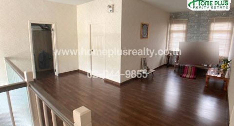 À vendre 5 chambres maison à Mueang Pathum Thani, Pathum Thani