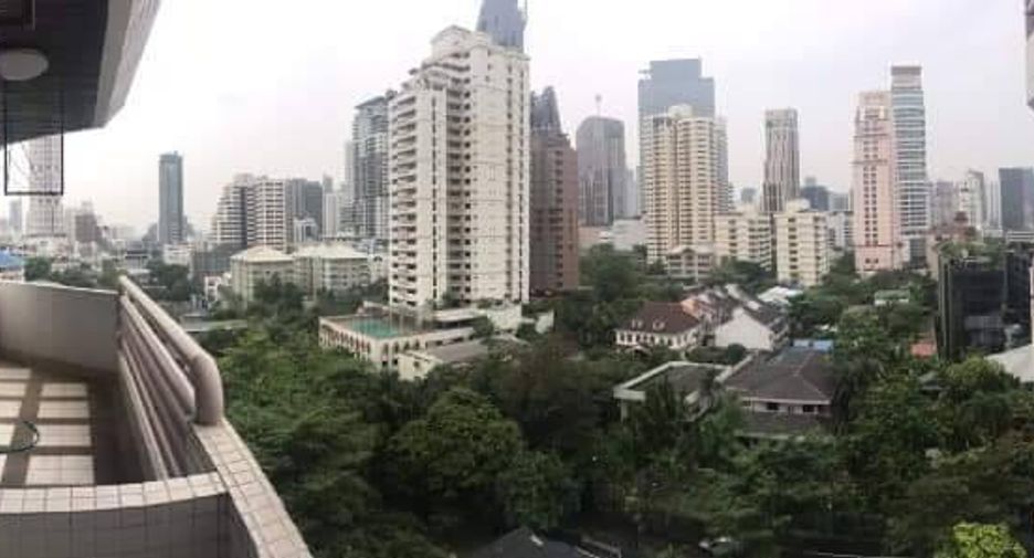 ให้เช่า และ ขาย 3 ห้องนอน คอนโด ใน วัฒนา, กรุงเทพฯ