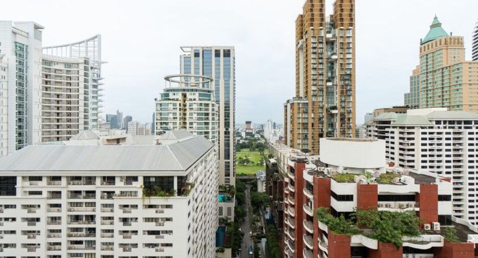 For rent and for sale 2 bedrooms condo in Pathum Wan, Bangkok