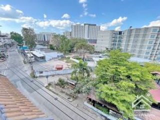 For sale 2 bed townhouse in North Pattaya, Pattaya