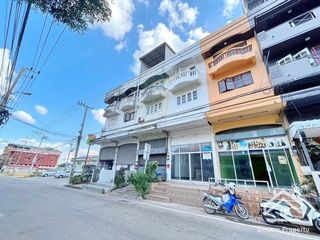 For sale 2 bed townhouse in North Pattaya, Pattaya