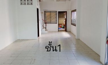 For sale 2 ベッドルーム retail Space in Si Racha, Chonburi