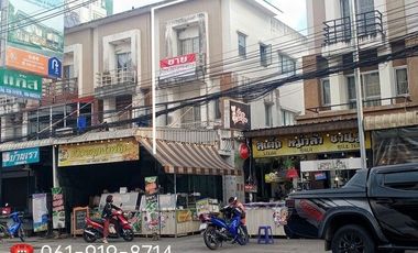 For sale 2 ベッドルーム retail Space in Si Racha, Chonburi