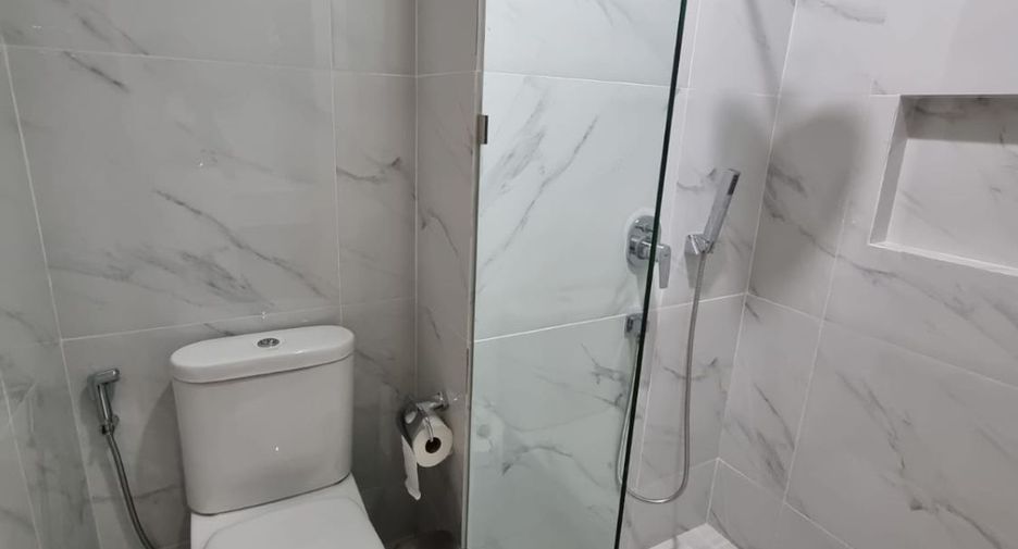 For rent 3 bedrooms townhouse in Ko Samui, Surat Thani