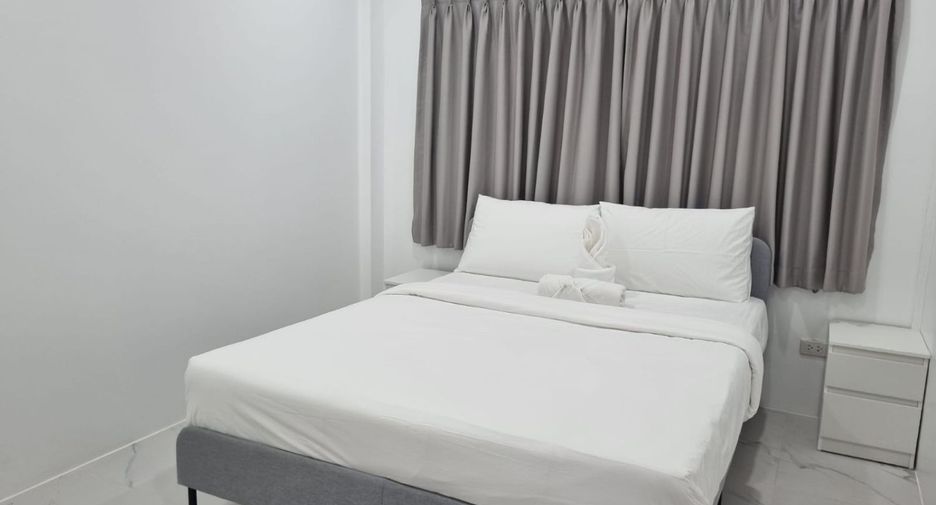 For rent 3 bedrooms townhouse in Ko Samui, Surat Thani