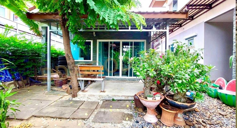 For sale 3 bedrooms house in Lam Luk Ka, Pathum Thani