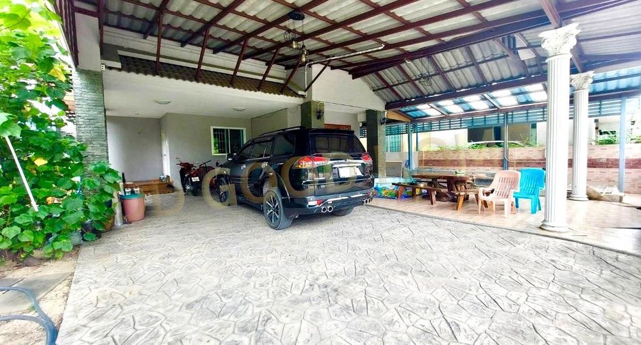 For sale 3 bedrooms house in Lam Luk Ka, Pathum Thani