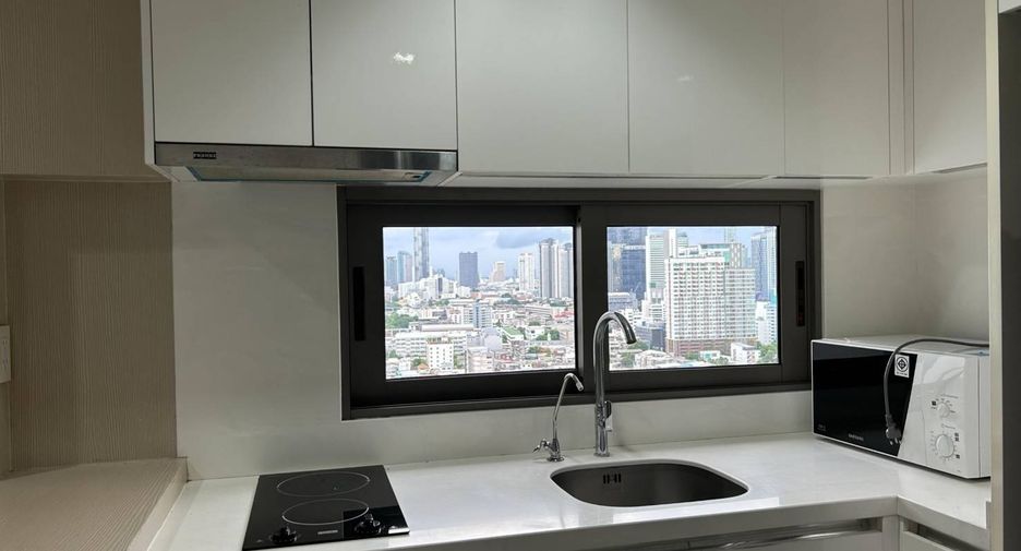 For rent and for sale 1 bed condo in Sathon, Bangkok