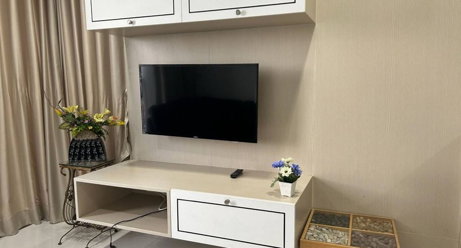 For rent and for sale 1 bed condo in Sathon, Bangkok