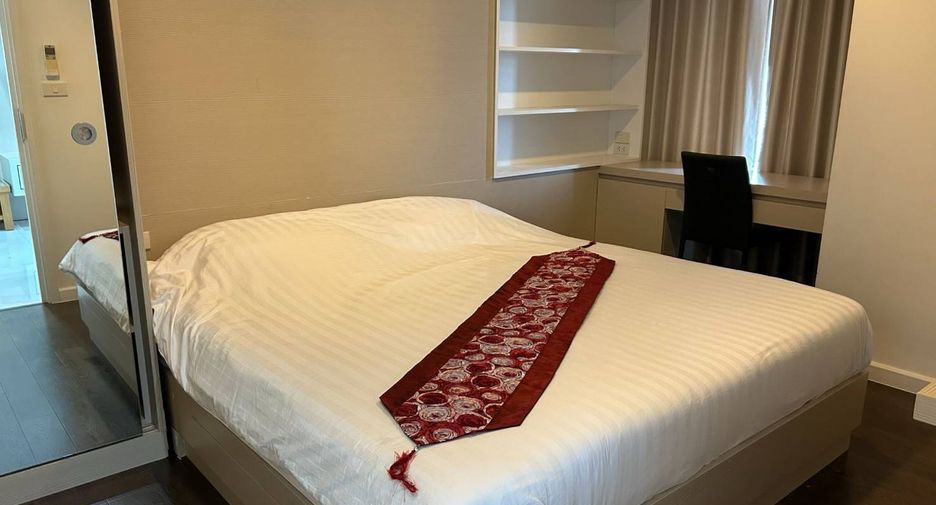 For rent and for sale 1 bed condo in Sathon, Bangkok