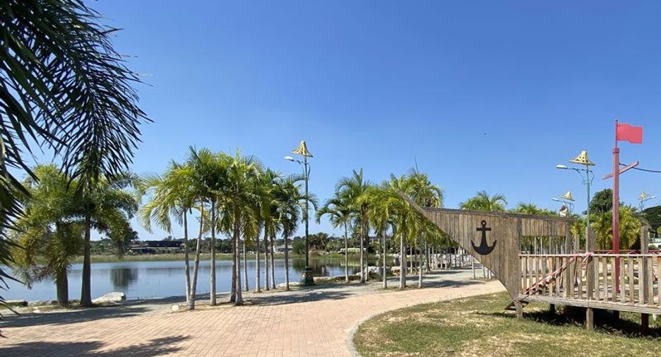 出售 土地 在 Bang Lamung, Chon Buri