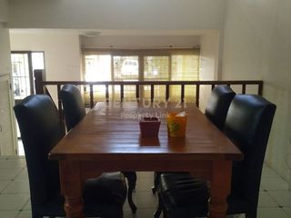 Reihenhaus zur Miete mit 3 Zimmer in Wang Thonglang, Bangkok