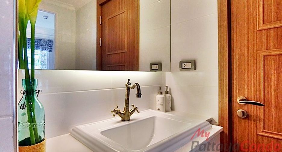 For sale 2 bedrooms condo in Bang Lamung, Chonburi