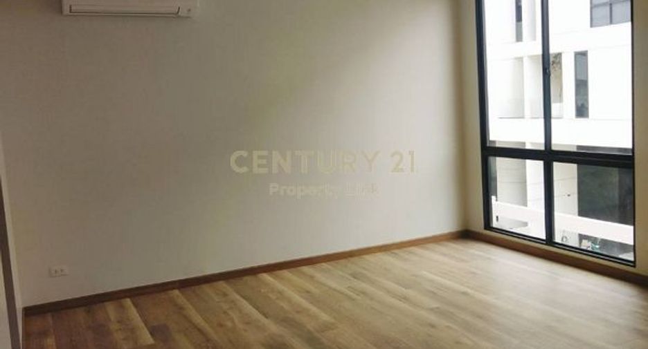 Casa en venta de 3 habitaciones en Yan Nawa, Bangkok