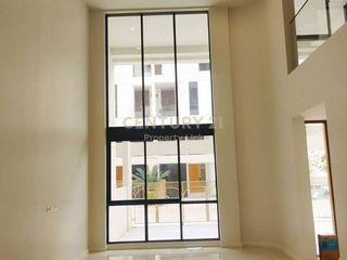 For sale 3 bedrooms house in Yan Nawa, Bangkok
