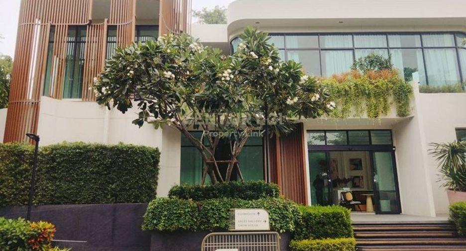Casa en venta de 3 habitaciones en Yan Nawa, Bangkok