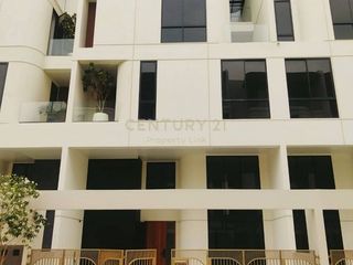 For sale 3 bedrooms house in Yan Nawa, Bangkok