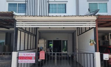 For sale 2 bed townhouse in Mueang Chon Buri, Chonburi