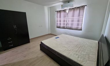 For sale 2 bed townhouse in Mueang Chon Buri, Chonburi