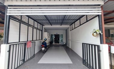 For sale 2 bed townhouse in Mueang Chon Buri, Chonburi