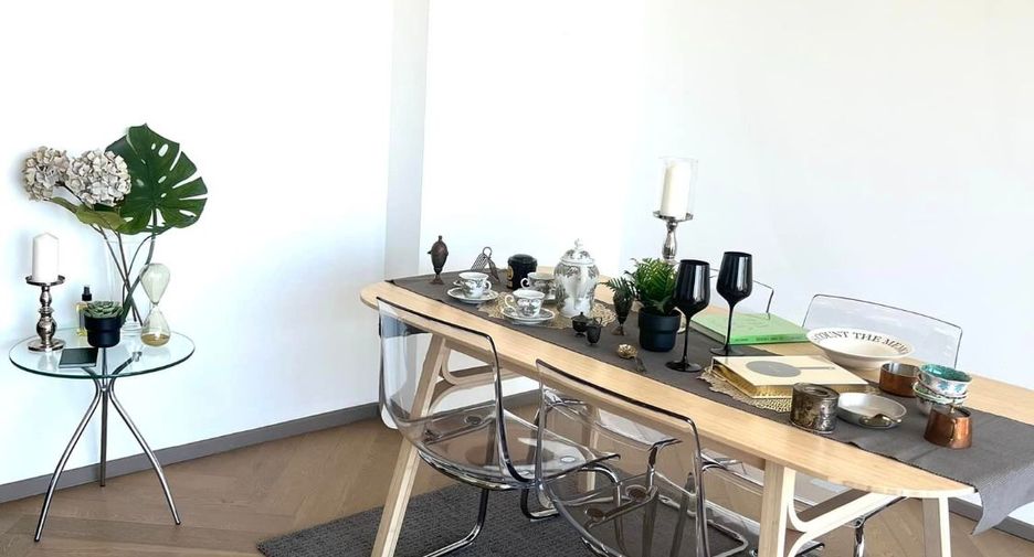 For sale 2 bedrooms condo in Watthana, Bangkok