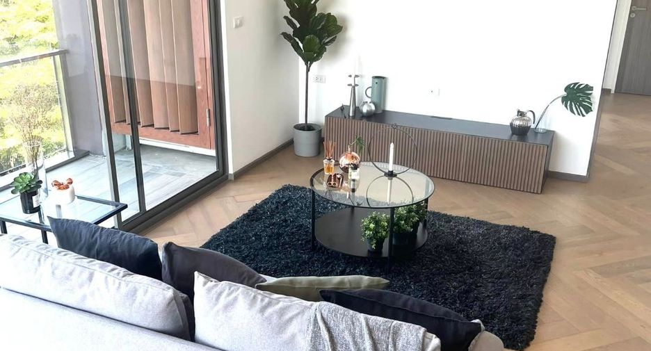 For sale 2 bedrooms condo in Watthana, Bangkok