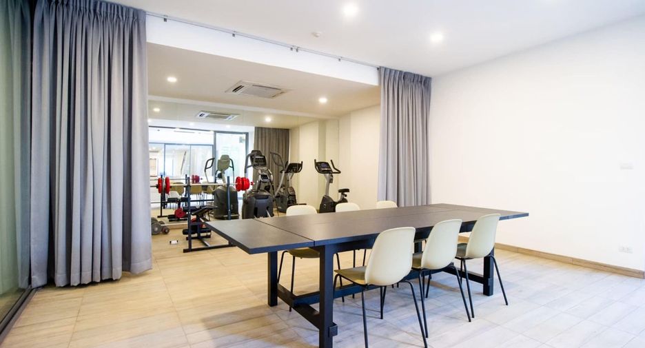 For sale 2 bedrooms condo in Watthana, Bangkok