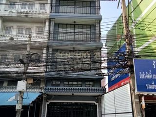 For sale retail Space in Din Daeng, Bangkok