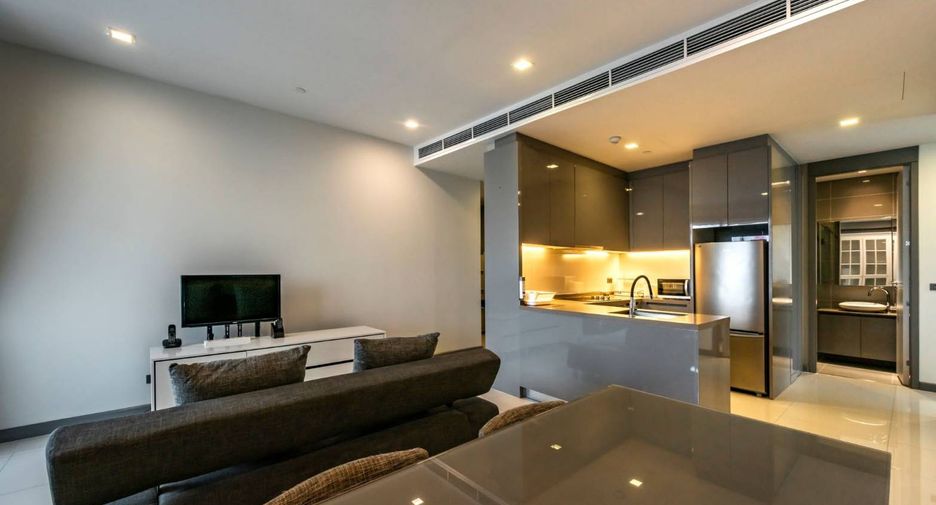 À vendre 2 chambres condo à Bang Rak, Bangkok