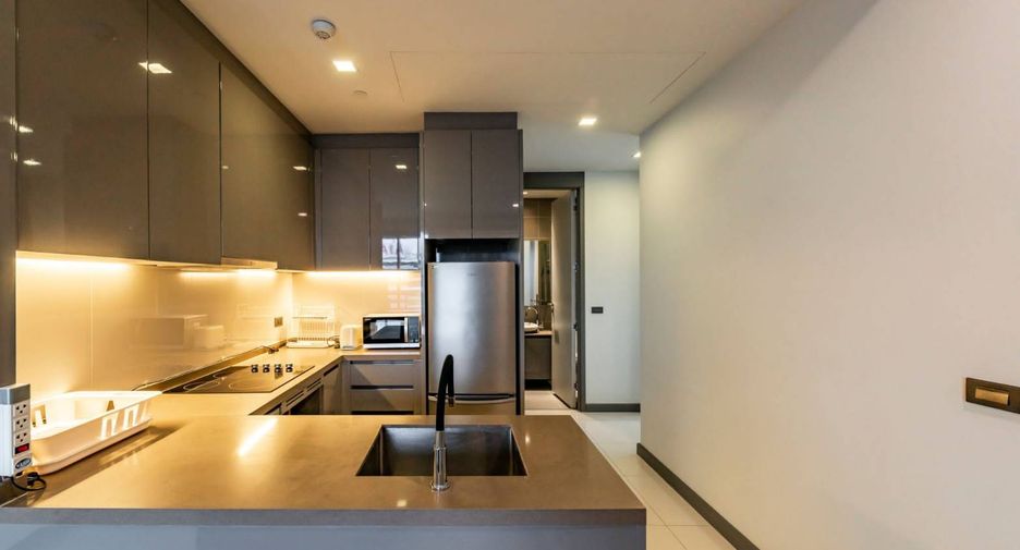 À vendre 2 chambres condo à Bang Rak, Bangkok