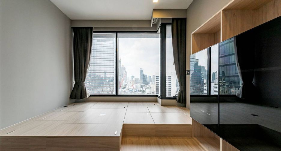 À vendre 2 chambres condo à Bang Rak, Bangkok