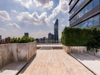 Condo en venta de 2 habitaciones en Bang Rak, Bangkok