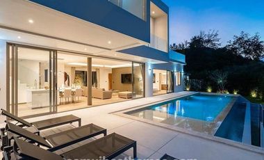 For sale 4 bedrooms villa in Ko Samui, Surat Thani
