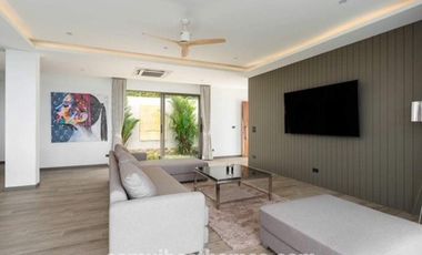 For sale 4 bedrooms villa in Ko Samui, Surat Thani