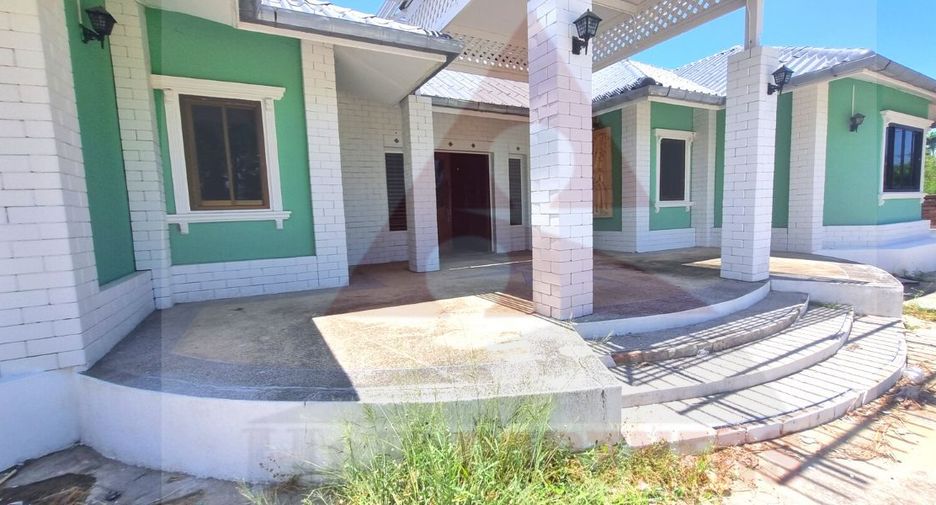 For rent and for sale 2 bedrooms villa in Hua Hin, Prachuap Khiri Khan