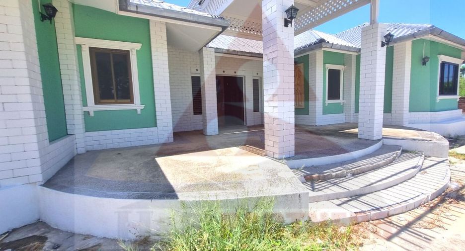 For rent and for sale 2 bedrooms villa in Hua Hin, Prachuap Khiri Khan