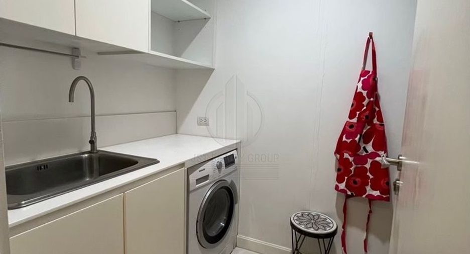 À louer et à vendre 2 chambres condo à Pathum Wan, Bangkok