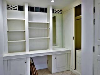 For sale 4 bedrooms townhouse in Khlong Toei, Bangkok