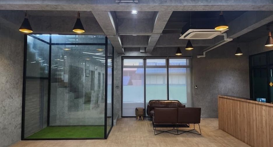 For sale 8 bedrooms office in Bang Khen, Bangkok
