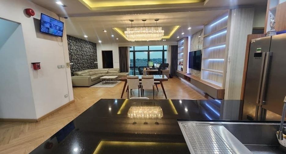 For sale 8 bedrooms office in Bang Khen, Bangkok