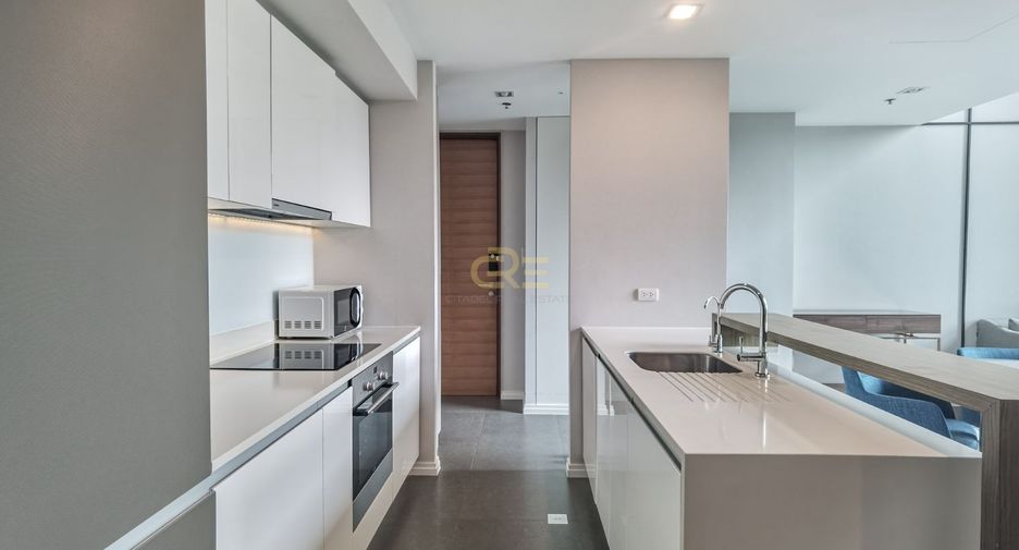 For rent 2 ベッドルーム condo in Sathon, Bangkok