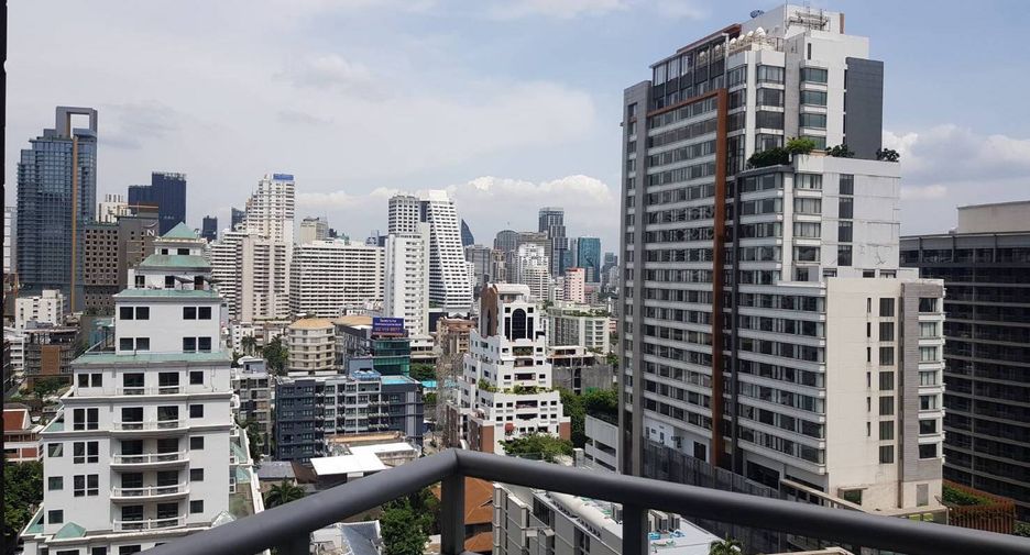 For sale 2 bedrooms condo in Pathum Wan, Bangkok