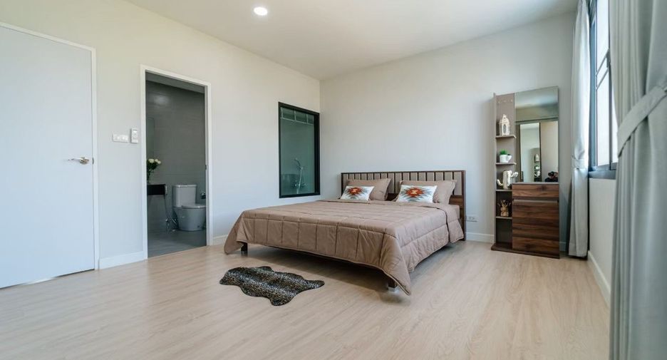 For rent and for sale 3 bedrooms townhouse in Mueang Chiang Mai, Chiang Mai