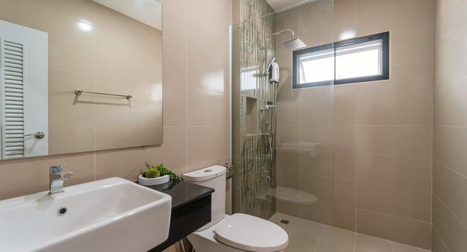 For rent and for sale 3 bedrooms townhouse in Mueang Chiang Mai, Chiang Mai