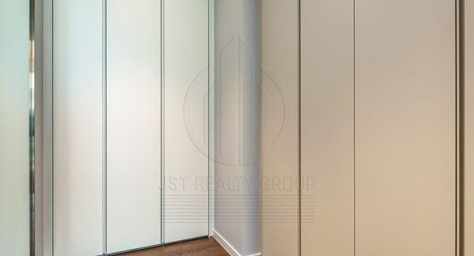 For sale 1 bed condo in Pathum Wan, Bangkok