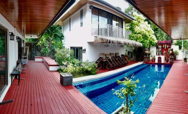 For sale 5 bedrooms villa in Mueang Phuket, Phuket