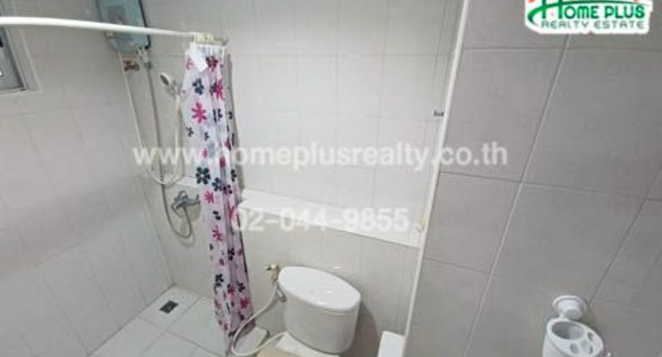 For sale 1 bed condo in Phra Khanong, Bangkok